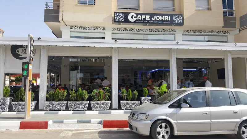صورة 3 من Café Restaurant Johri