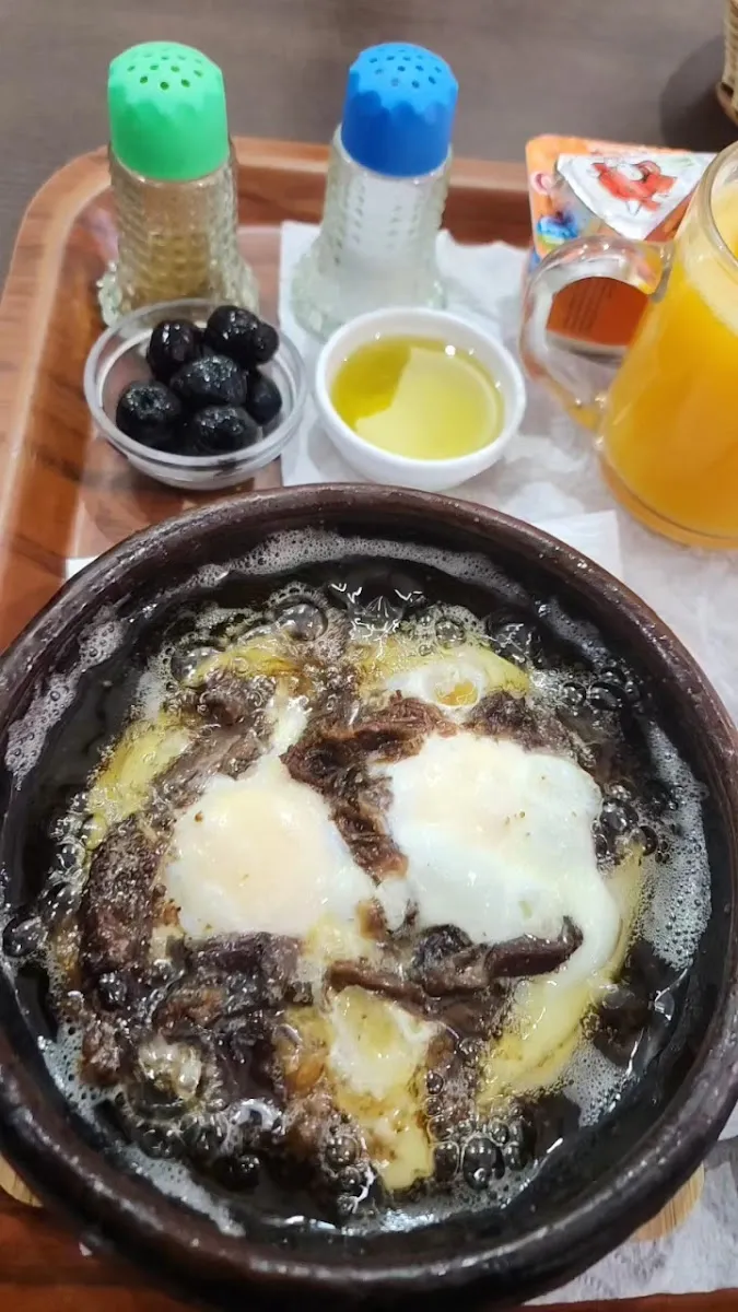 صورة 1 من Café Restaurant Johri