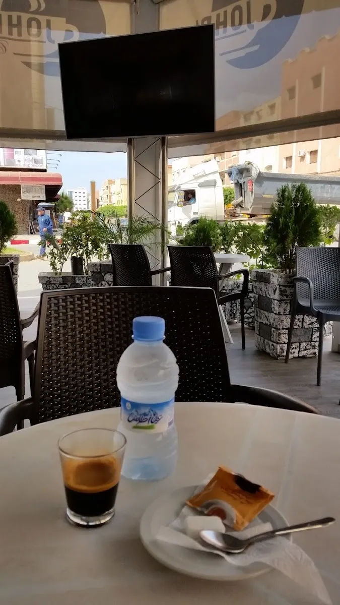 صورة 4 من Café Restaurant Johri