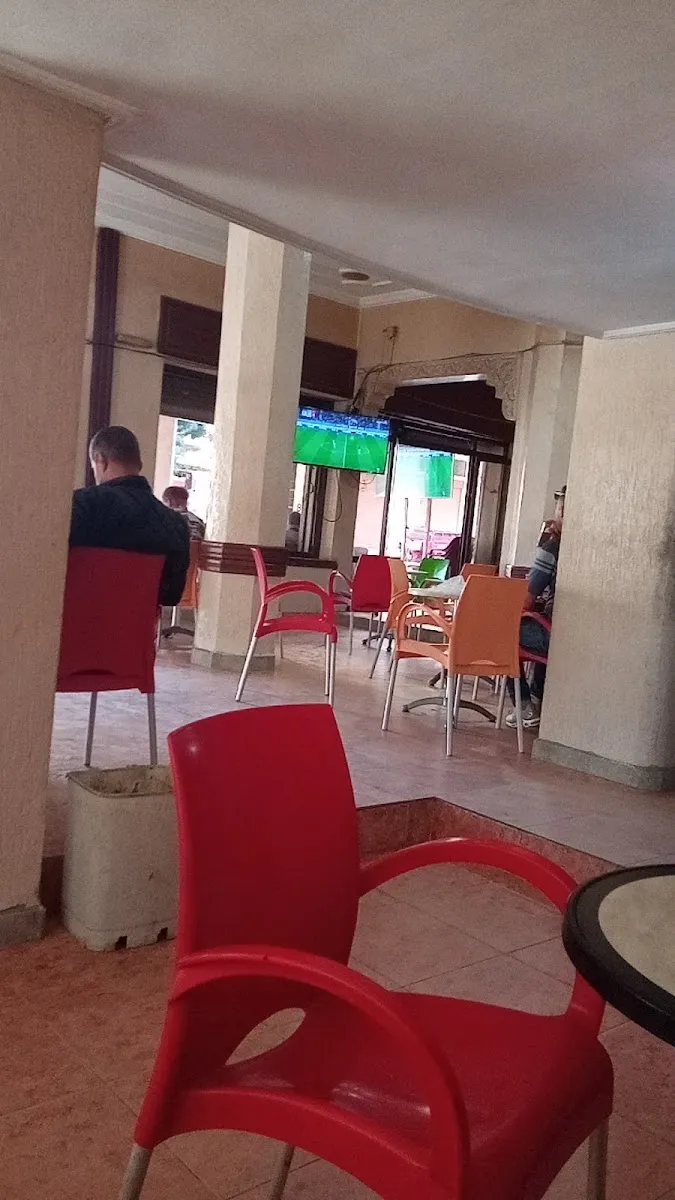 صورة 2 من Café Restaurant Johri