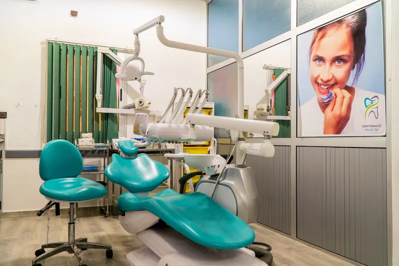 Photo 1 de Dr. Aicha Zinaty - Dentasmile