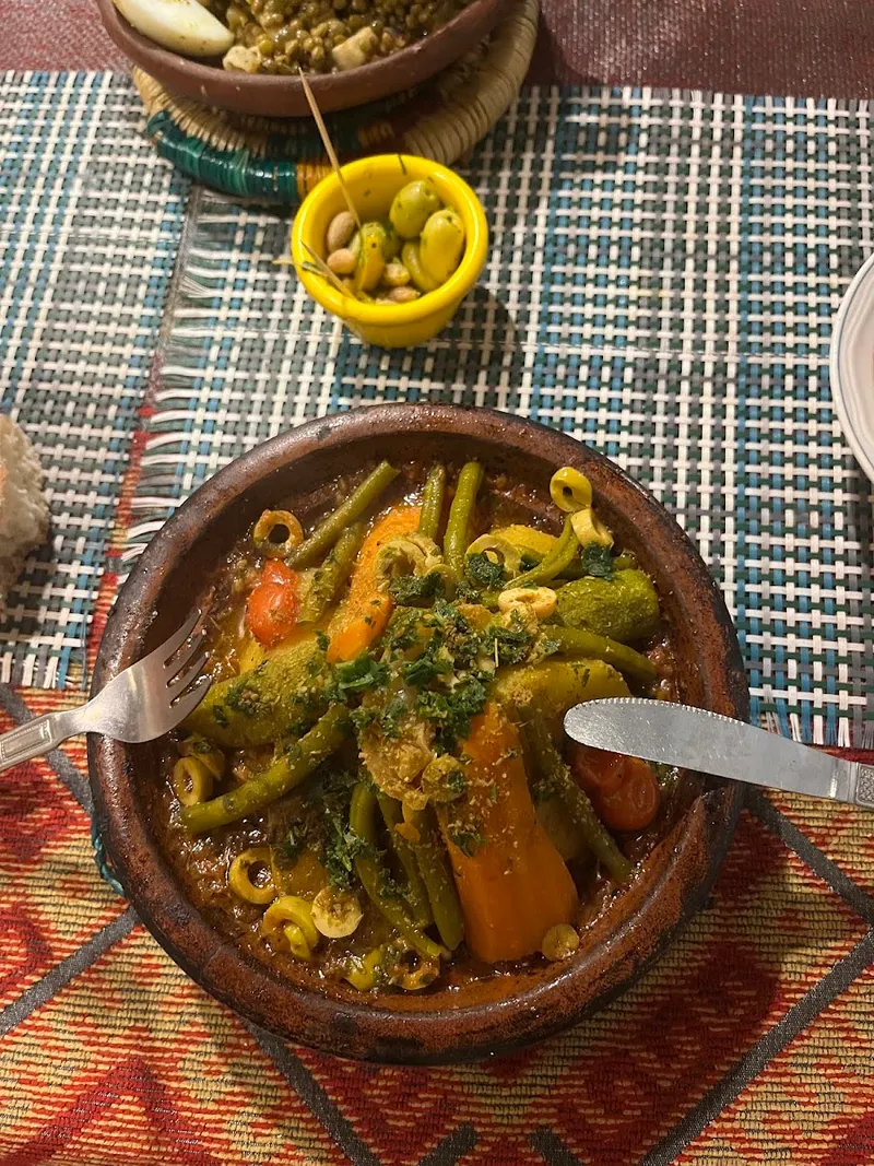 صورة 3 من Café Restaurant Bissmillah