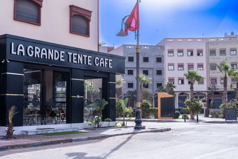 Photo 1 de CAFÉ LA GRANDE TENTE