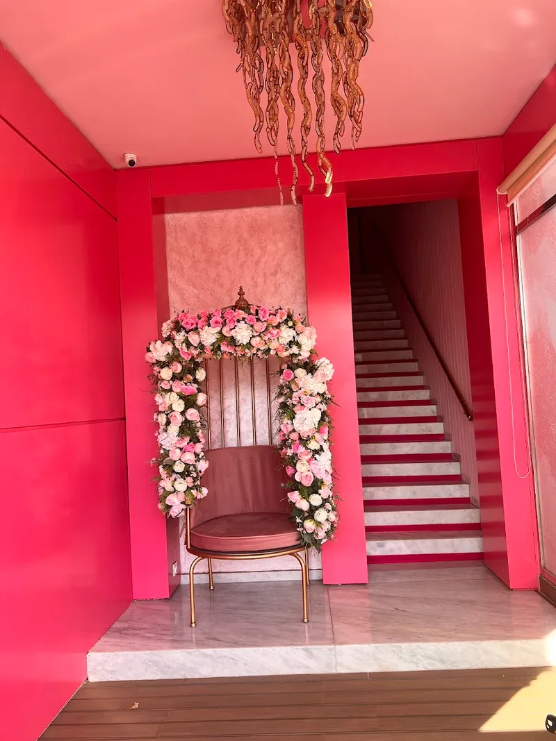 صورة 2 من Pinky Bloom