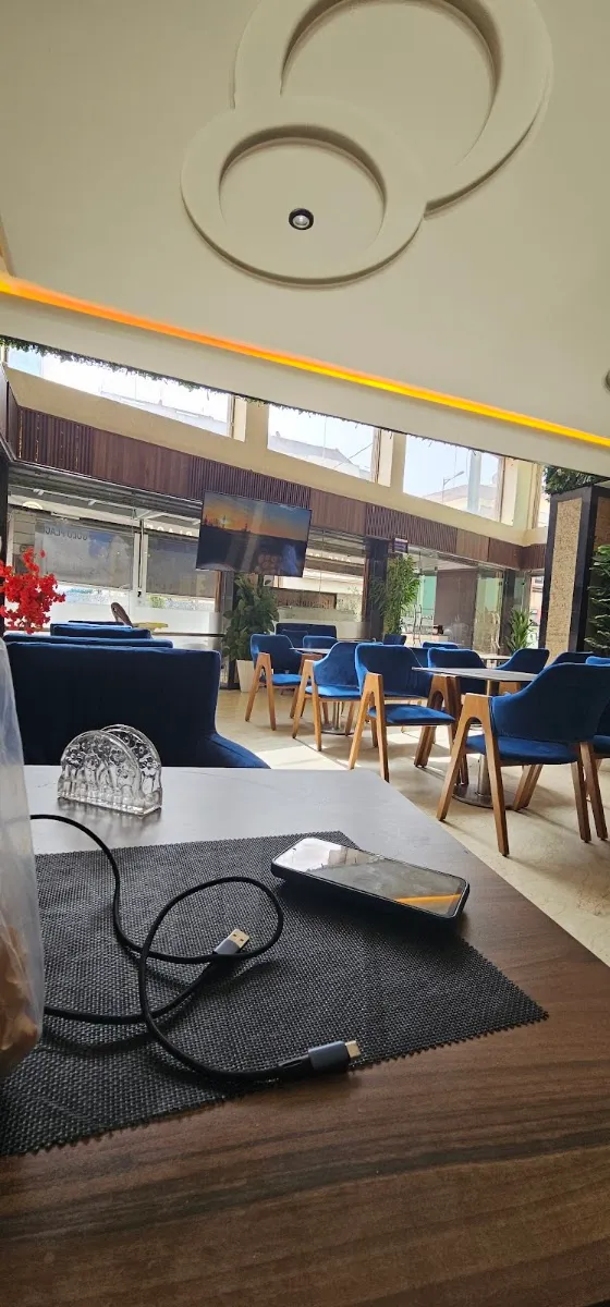 Photo 2 de Restaurant Gold Place