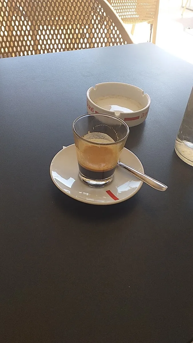 صورة 2 من مقهى كمال