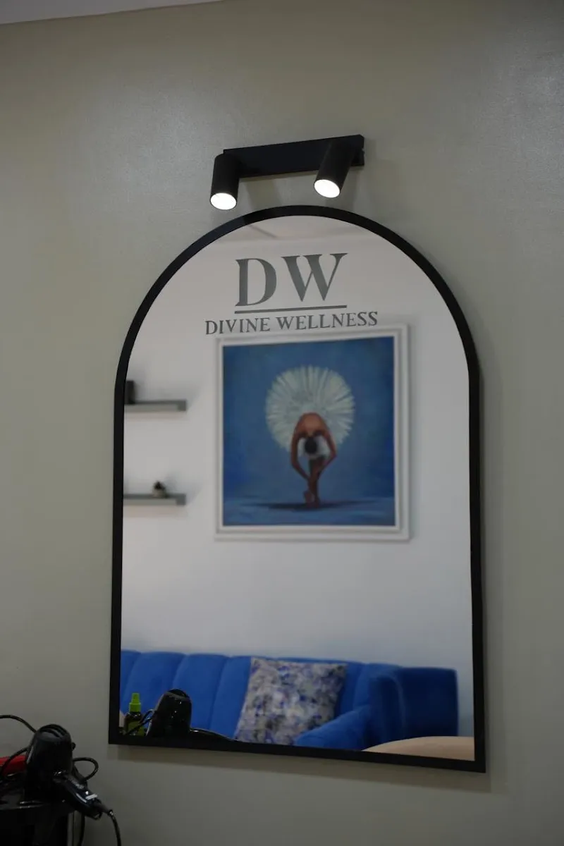 Photo 1 de Divine Wellness Nail Spa, Coiffure, Hammam & Massage Femme Temara