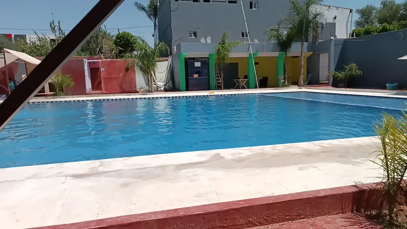 Espace Al Manzah Amine : Café, Restaurant & Piscine photo 3