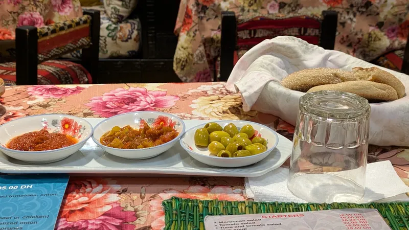 صورة 3 من Restaurant Laayoune