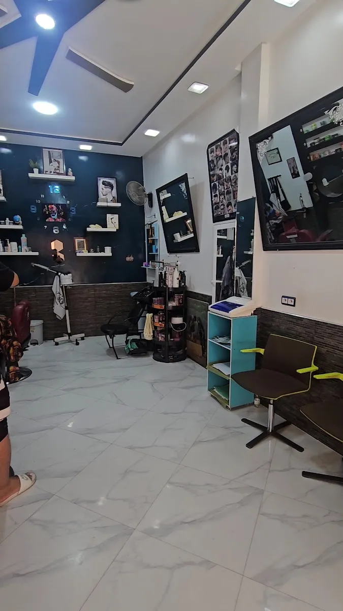 صورة 2 من Top Coiffeur - Barber Shop