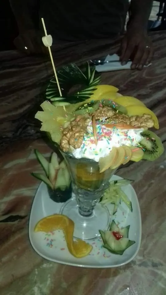 صورة 3 من Zenith cafe