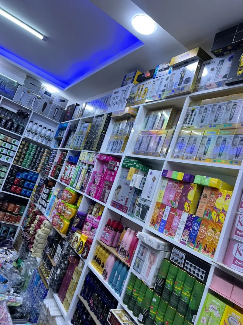صورة 3 من Hair store
