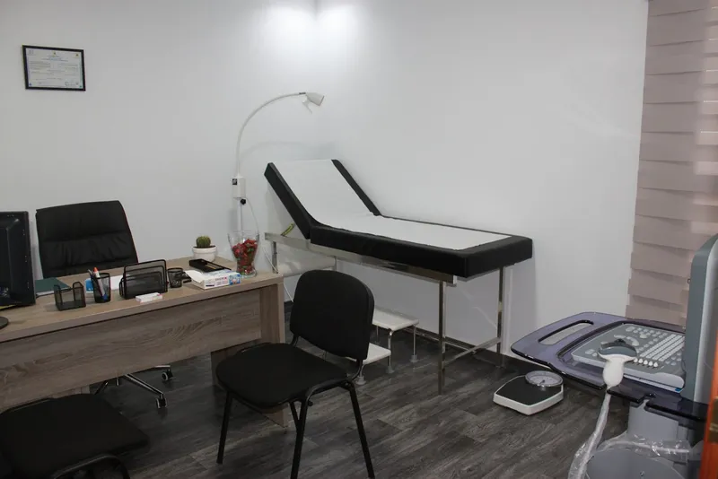 Photo 3 de Doctor Marieme M'Nam - General Practitioner