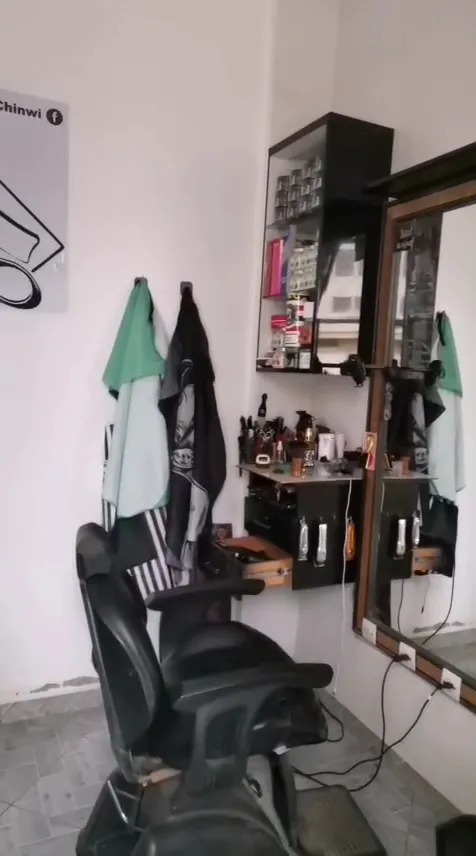 صورة 2 من صالون حمزة للحلاقة والتجميل