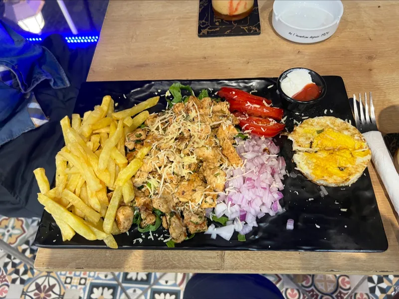 صورة 3 من Cafeteria pasteleria restaurante souriano