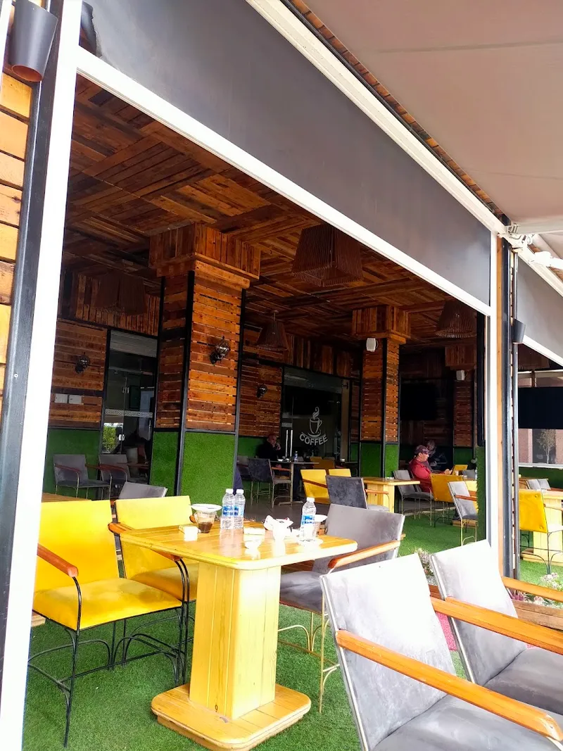 صورة 3 من Boulangerie Pâtisserie FROUGA