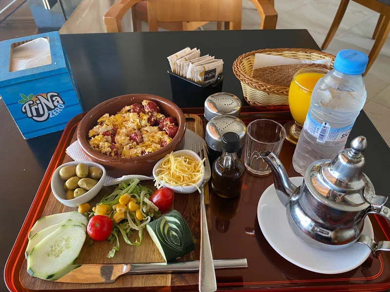 Photo 2 de Cafe