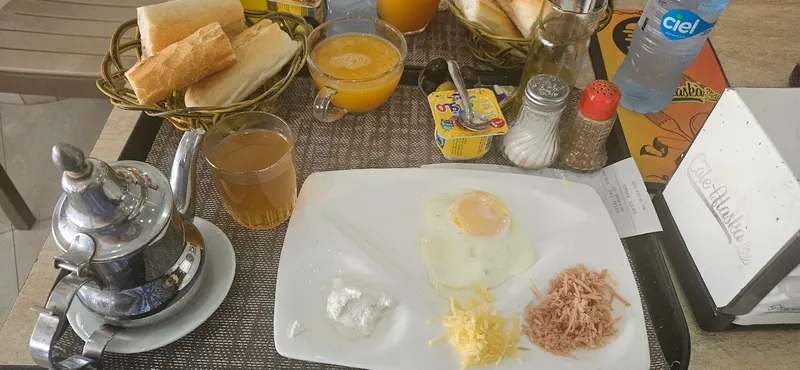 Photo 4 de Cafe