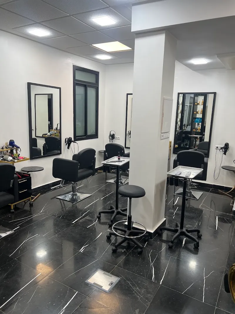 Salon de Coiffure Agdal photo 4