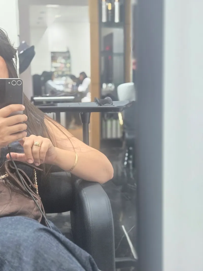Salon de Coiffure Agdal photo 3