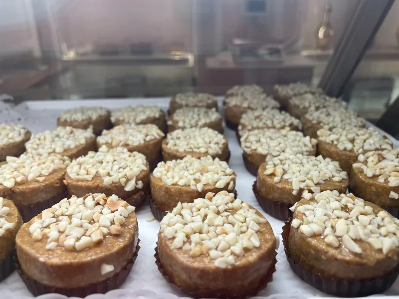 L K Patisserie photo 4