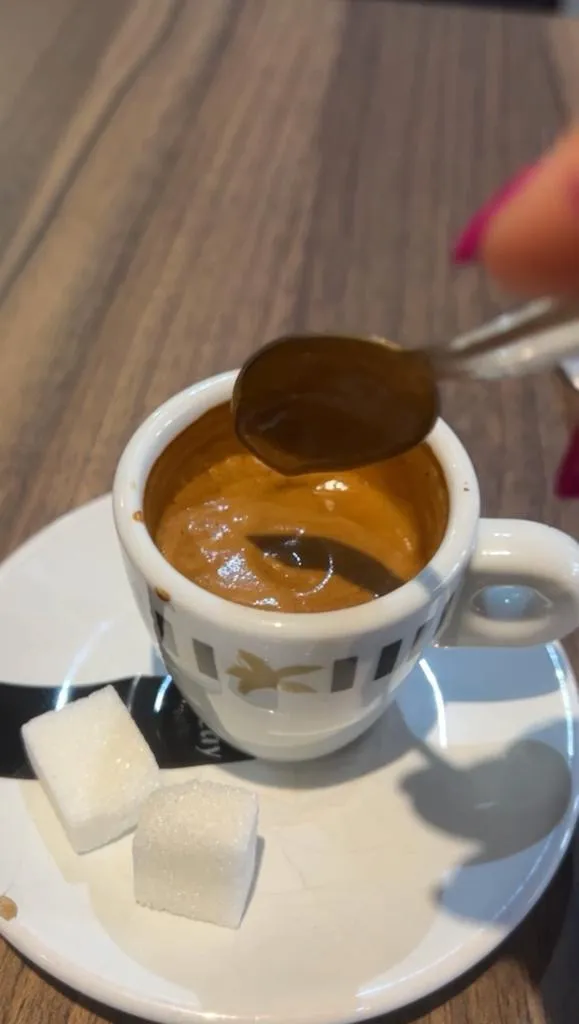 Photo 1 de Café Hema