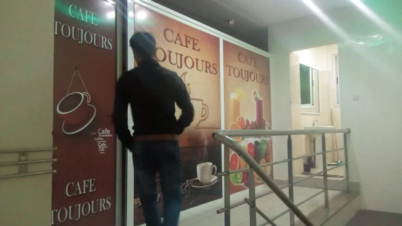 صورة 1 من Café Toujours