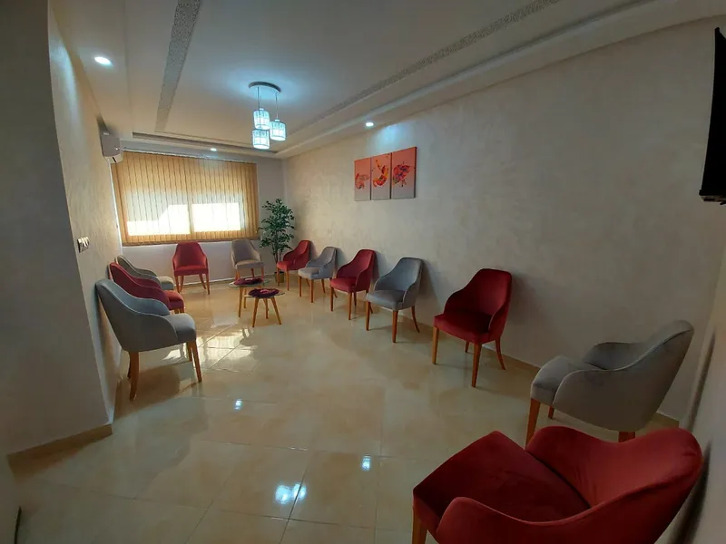 صورة 4 من Cabinet de gastroentérologie et proctologie Salé. Dr BELMAQROUT Sara - عيادة أمراض الجهاز الهضمي الكبد و البواسير سلا