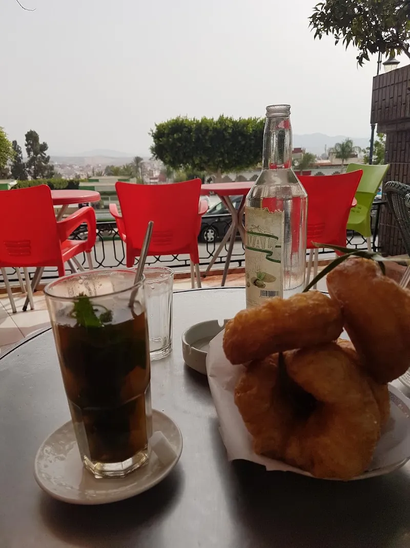 Hello cafe photo 4