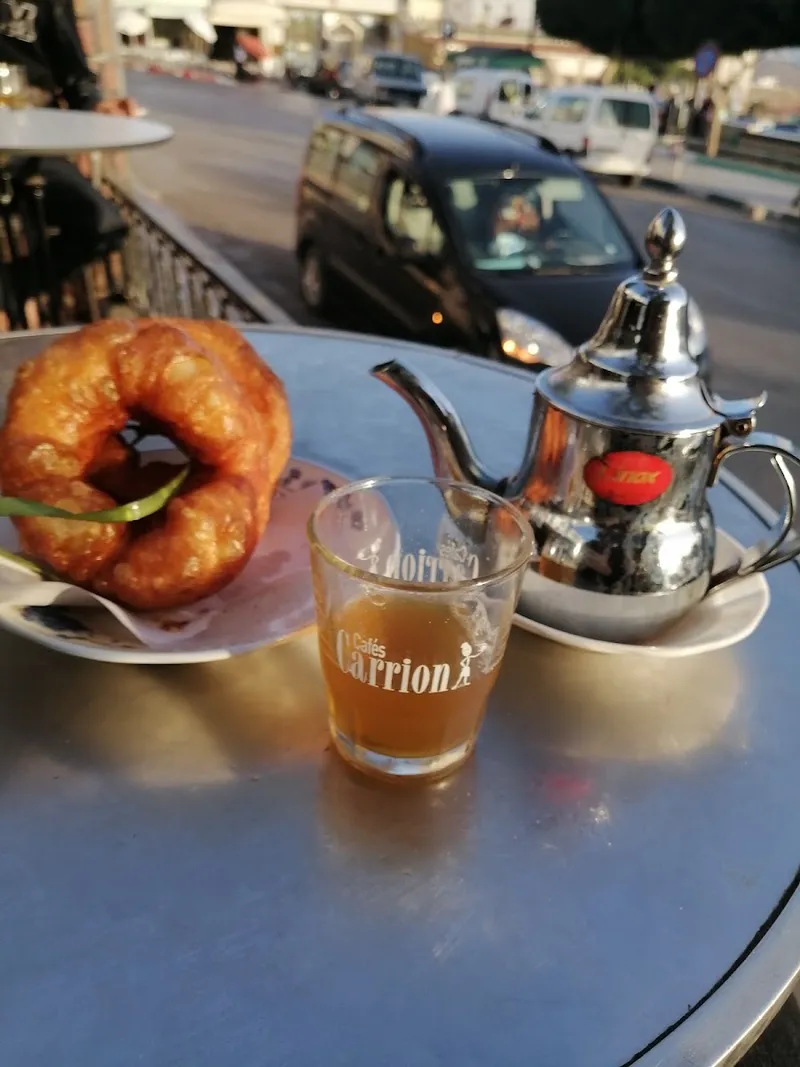 Hello cafe photo 3