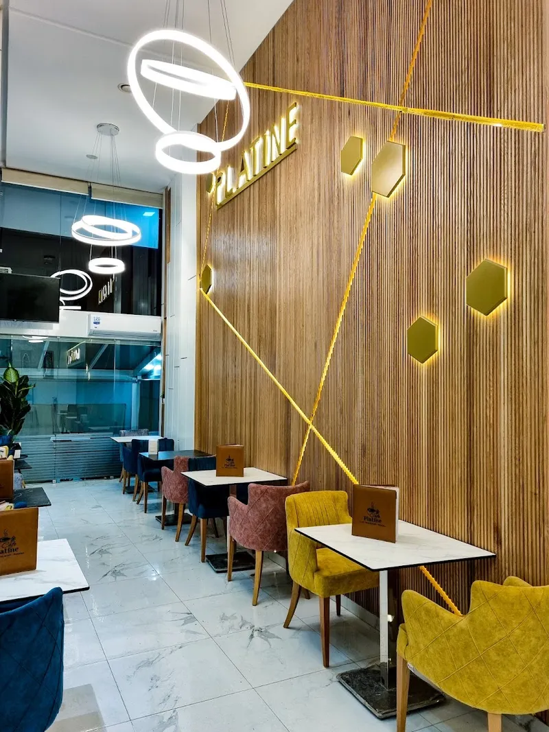 Photo 2 de Café Restaurant Platine
