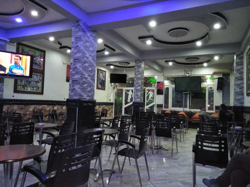 صورة 3 من Café Les Voyageurs