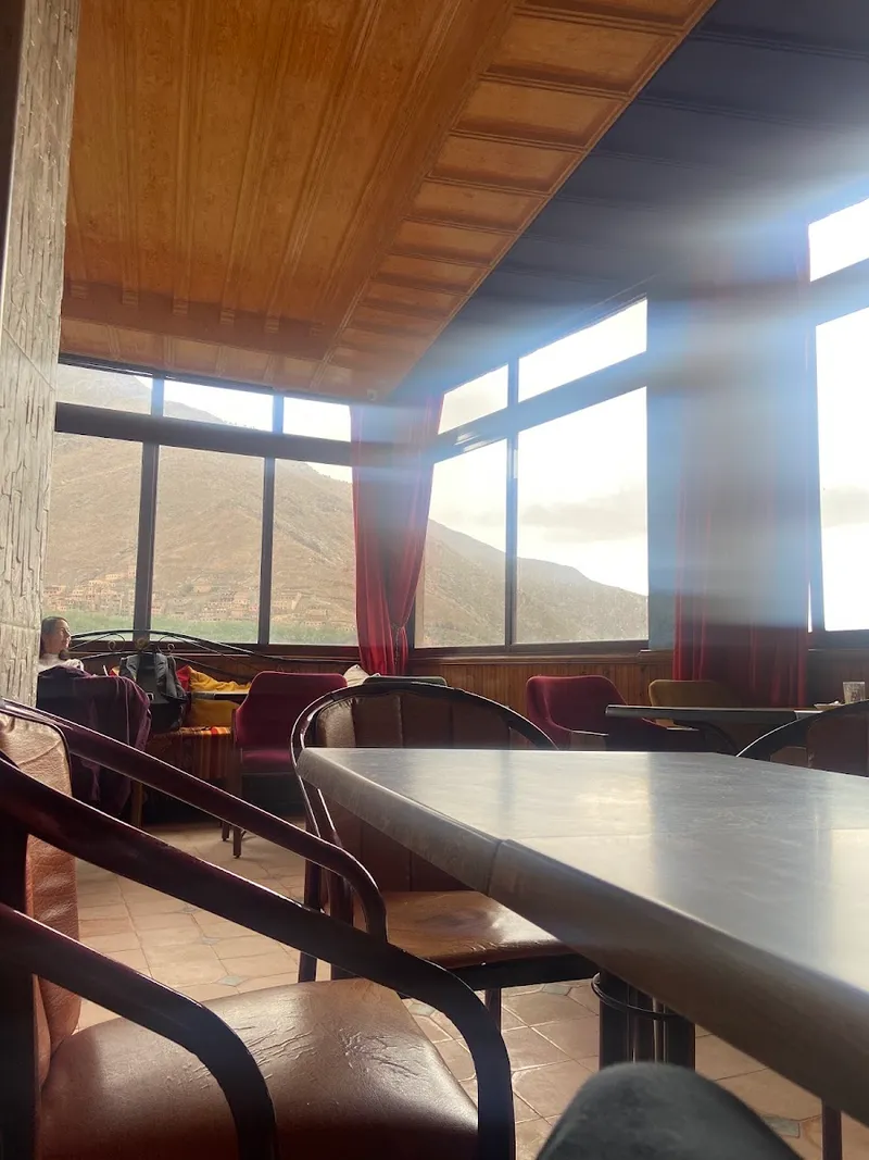 Restaurant H2 toubkal photo 4