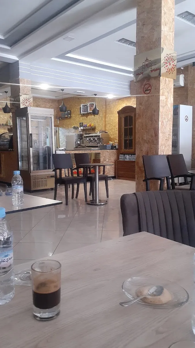 Photo 2 de Café Alqaysar