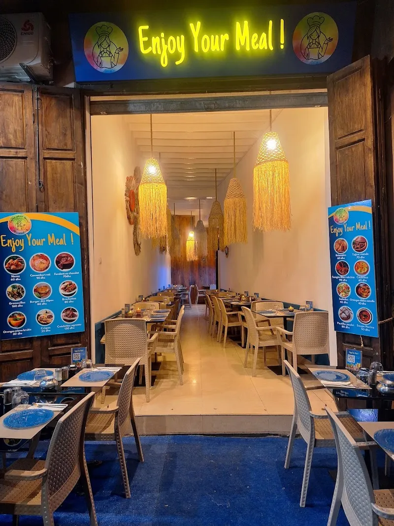 ENJOY YOUR MEAL VEGGIE LOVERS - Restaurant Végétarien Médina Marrakech photo 1