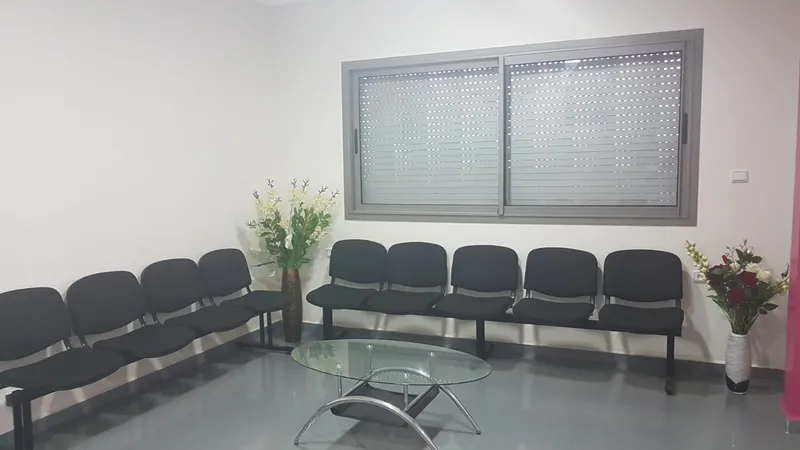 صورة 2 من Cabinet de Dermatologie Dr. Halima Benemmane