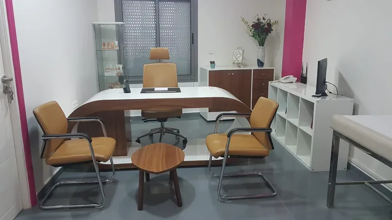 صورة 1 من Cabinet de Dermatologie Dr. Halima Benemmane