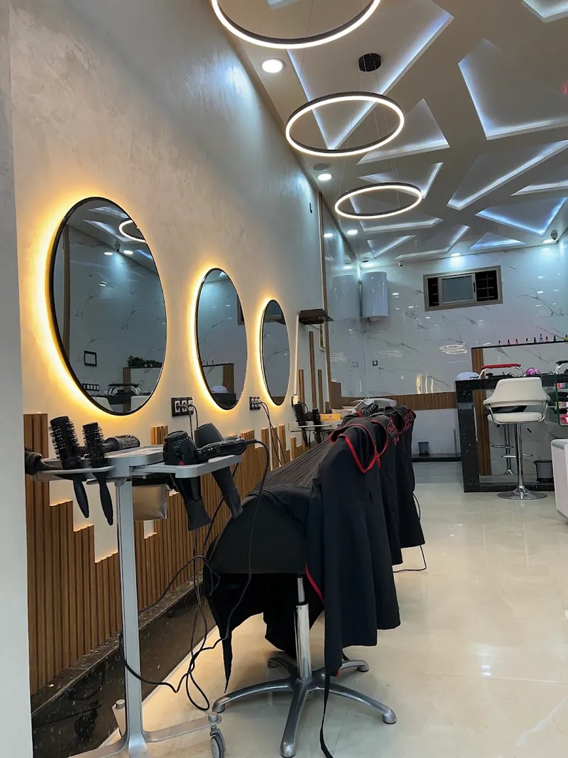 صورة 3 من Salon Glow up by Wafaa