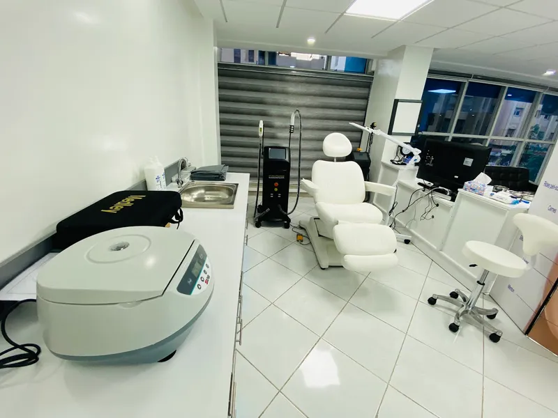 Dr Rayhane AdiL : ORL / ALLERGOLOGUE photo 1