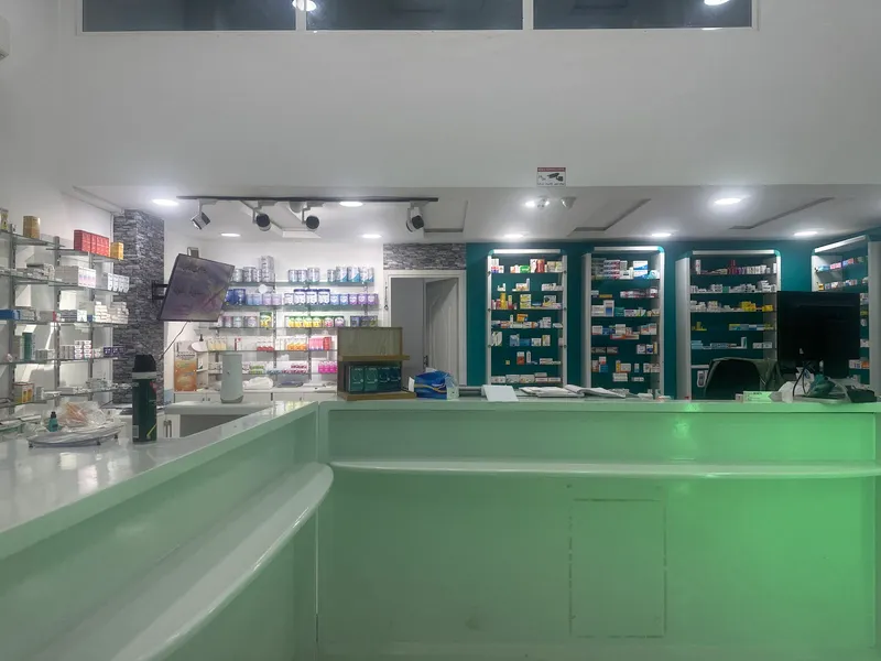 Photo 2 de Pharmacie Benhaddou - صيدلية بنحدو