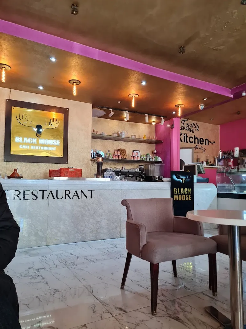 Mermoz Café photo 3