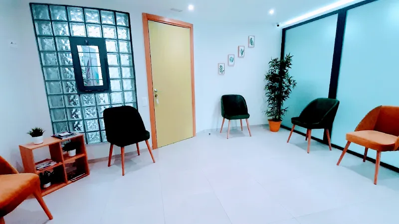 صورة 4 من Cabinet de Dermatologie Dr.BENAMEUR Hoda à Rabat.