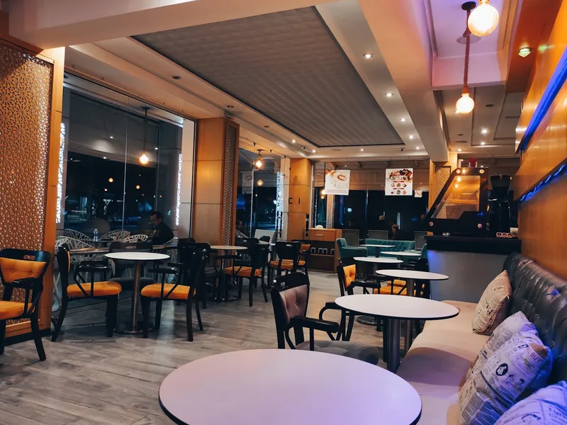 Crystal cafe photo 1