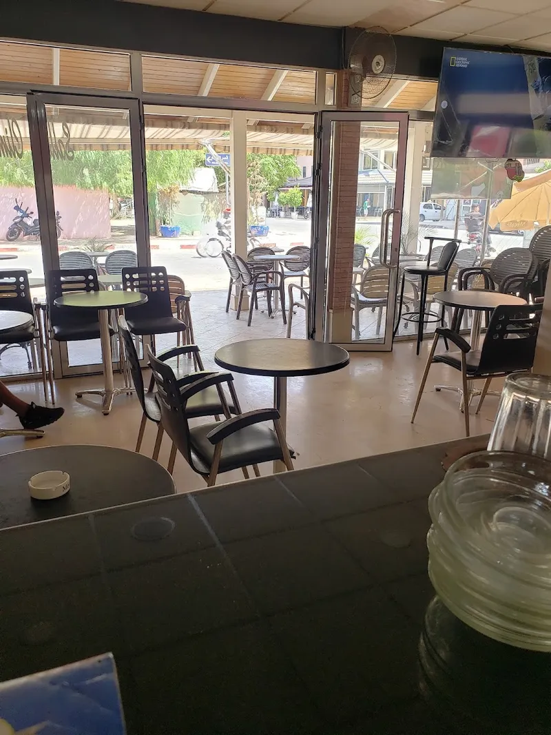 Café Piscine photo 4