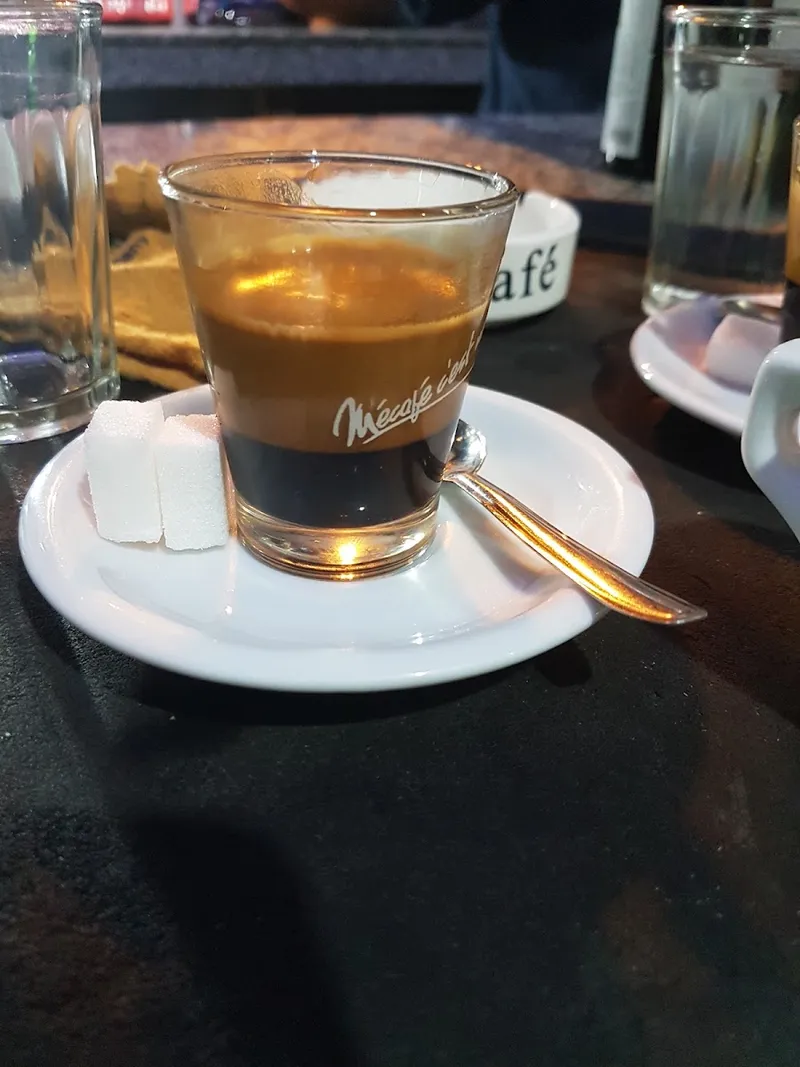Photo 2 de Café Mirage