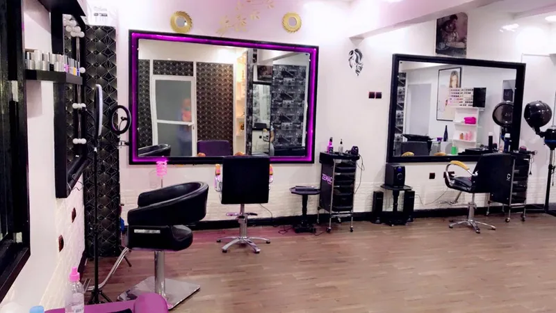 صورة 2 من Salon Vishal Ouarzazate
