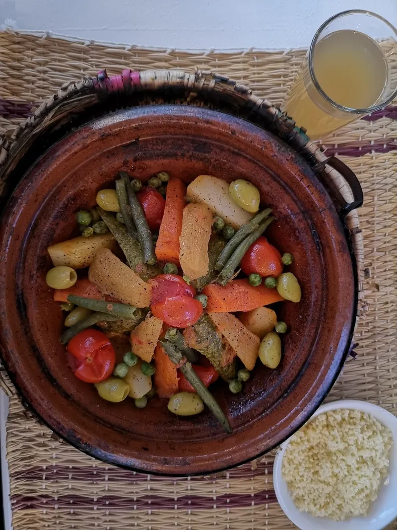 صورة 3 من Atay Cafe