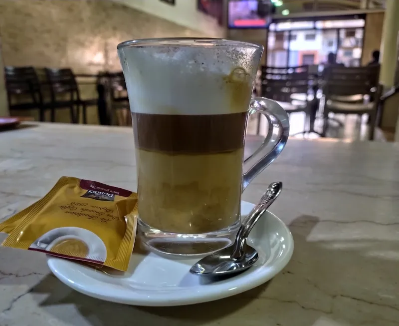 Lux cafe photo 2