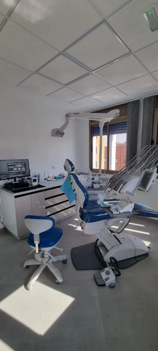 Photo 1 de Centre dentaire izbaim