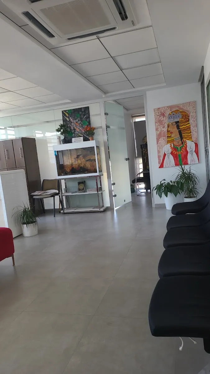 Photo 1 de Centre d'urologie Talborjt ( Dr Benlemlih )